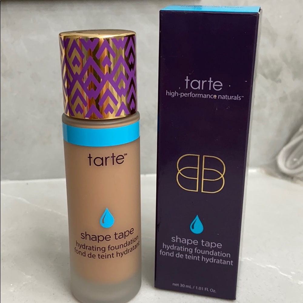 Tarte Shape Tape hydrating foundation